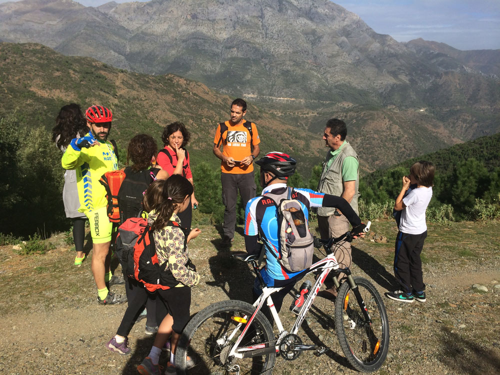 Subida al Castaño Santo (Istán) -Trekking/BTT/Carrera montaña -  Actividad CEM