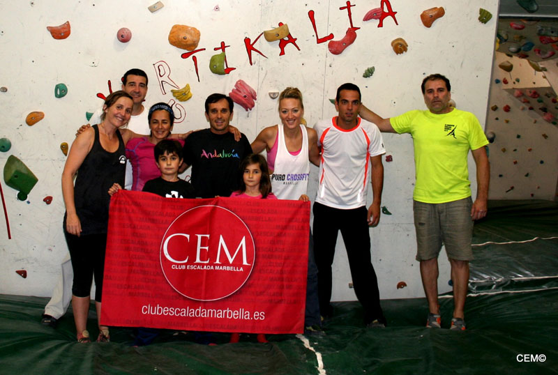 Crónica y fotos – Actividad CEM – Sesión de entrenamiento bloques en Vertikalia - Málaga